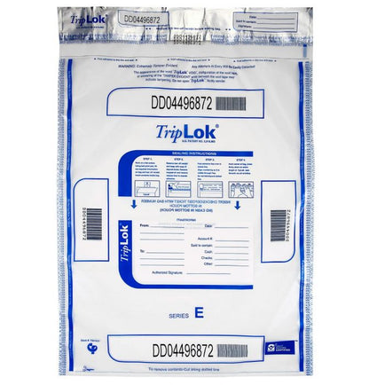 TripLok Deposit Bag 15" X 20" Clear with Pocket (Pack of 50) 585051 - spotlesssupply.com